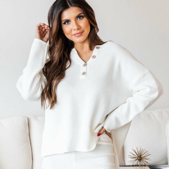 Pink Lily Tops - Pink Lily Heartache Song Ivory Henley Sweater Size XS